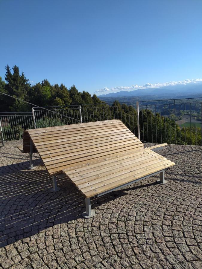 Casa Mantel Holiday Home Panoramic View In Langhe Novello Extérieur photo