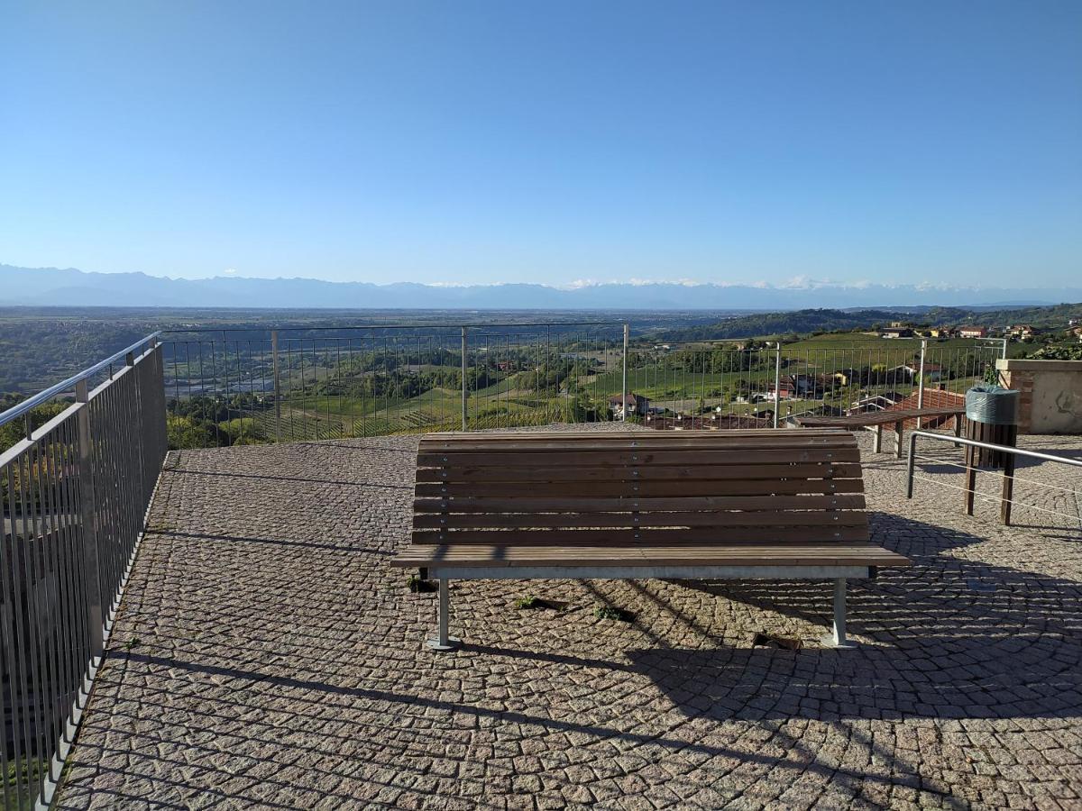 Casa Mantel Holiday Home Panoramic View In Langhe Novello Extérieur photo